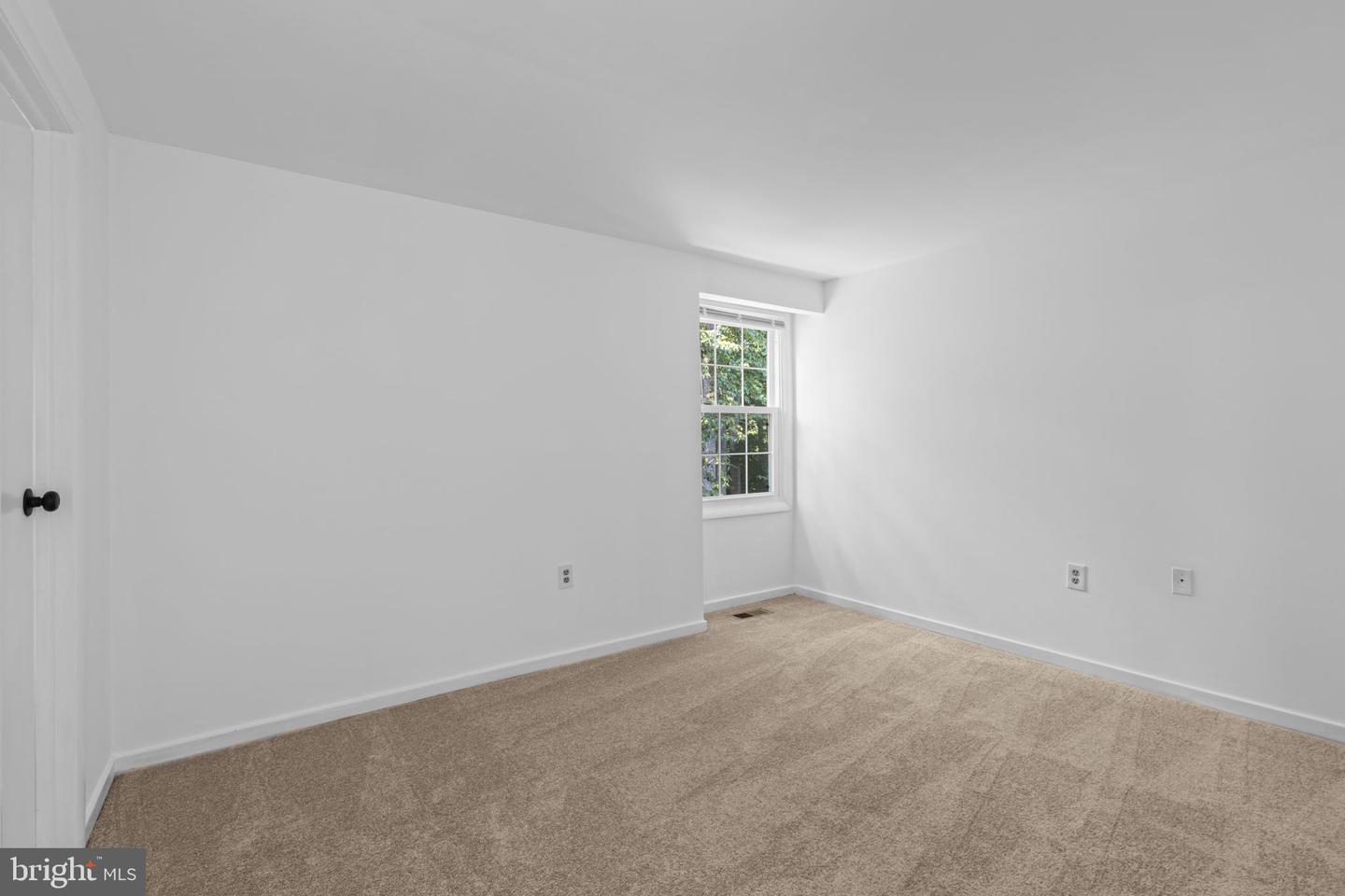 13010 Renfrew Cir