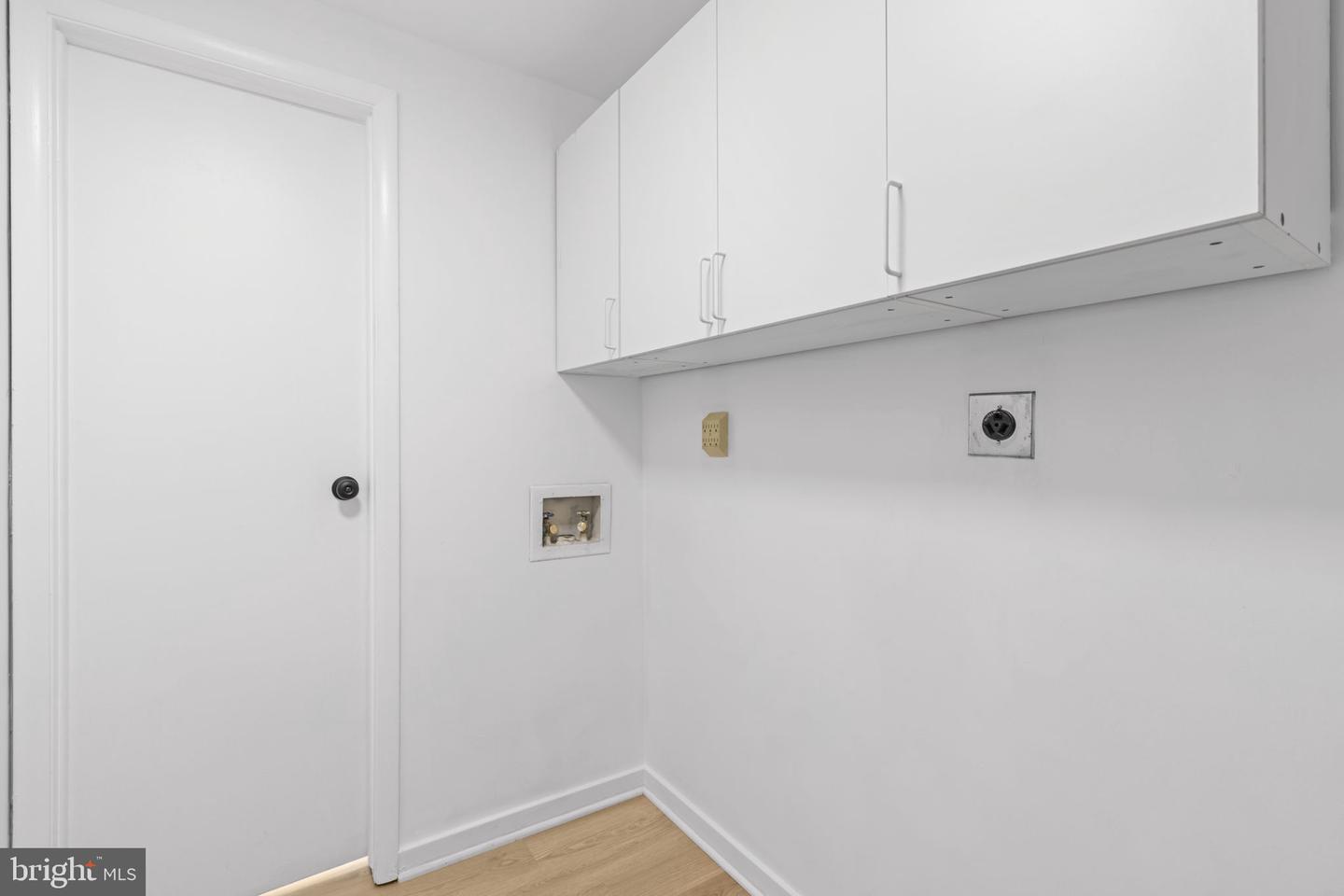 13010 Renfrew Cir