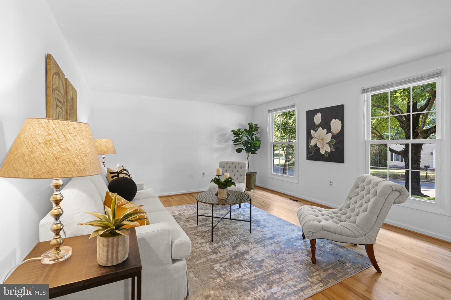 13010 Renfrew Cir