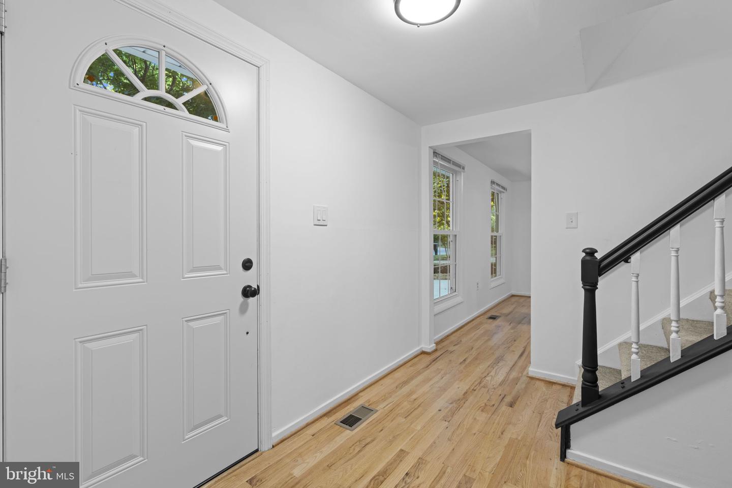 13010 Renfrew Cir