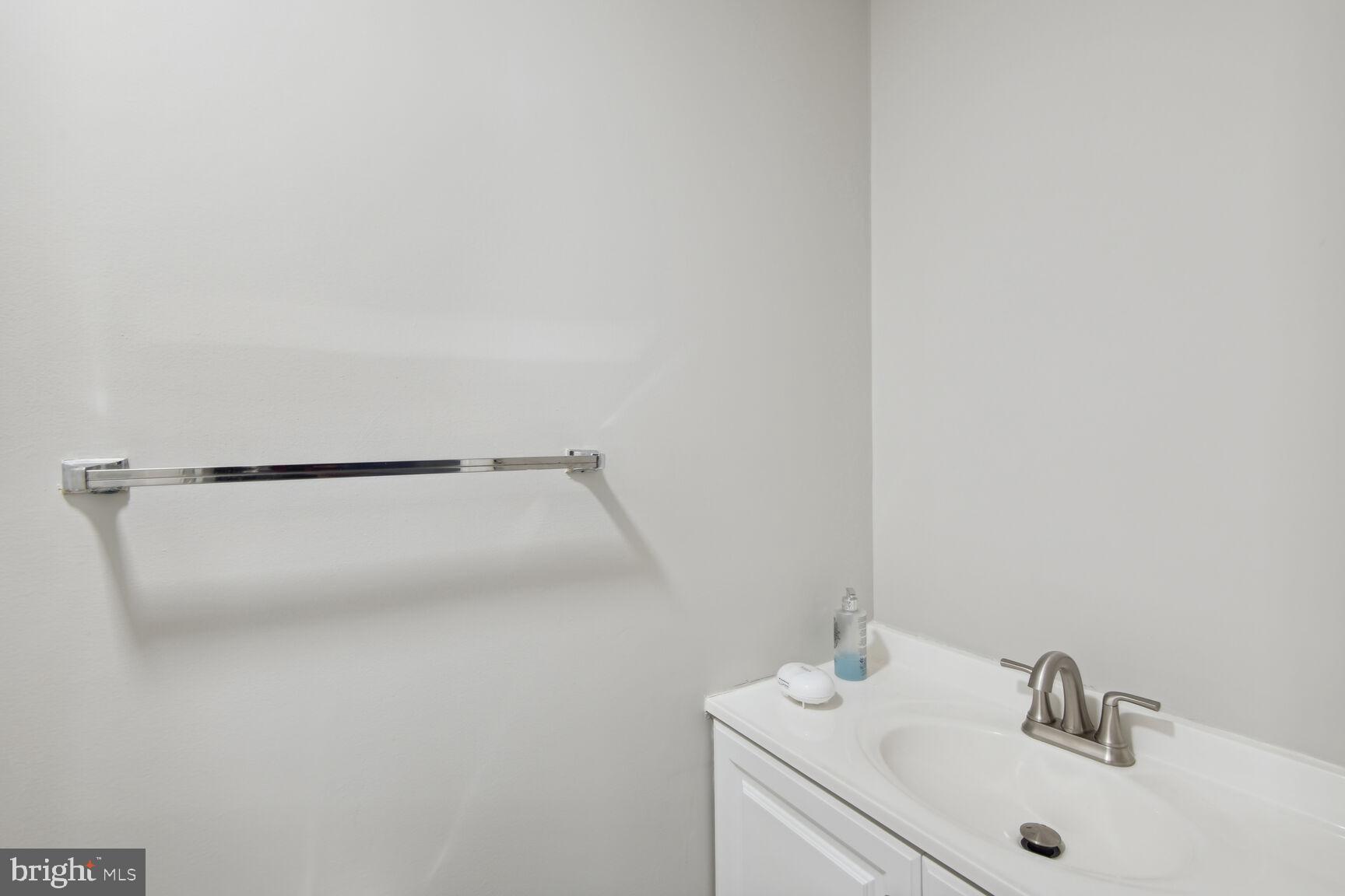 7010 Cipriano Woods Ct