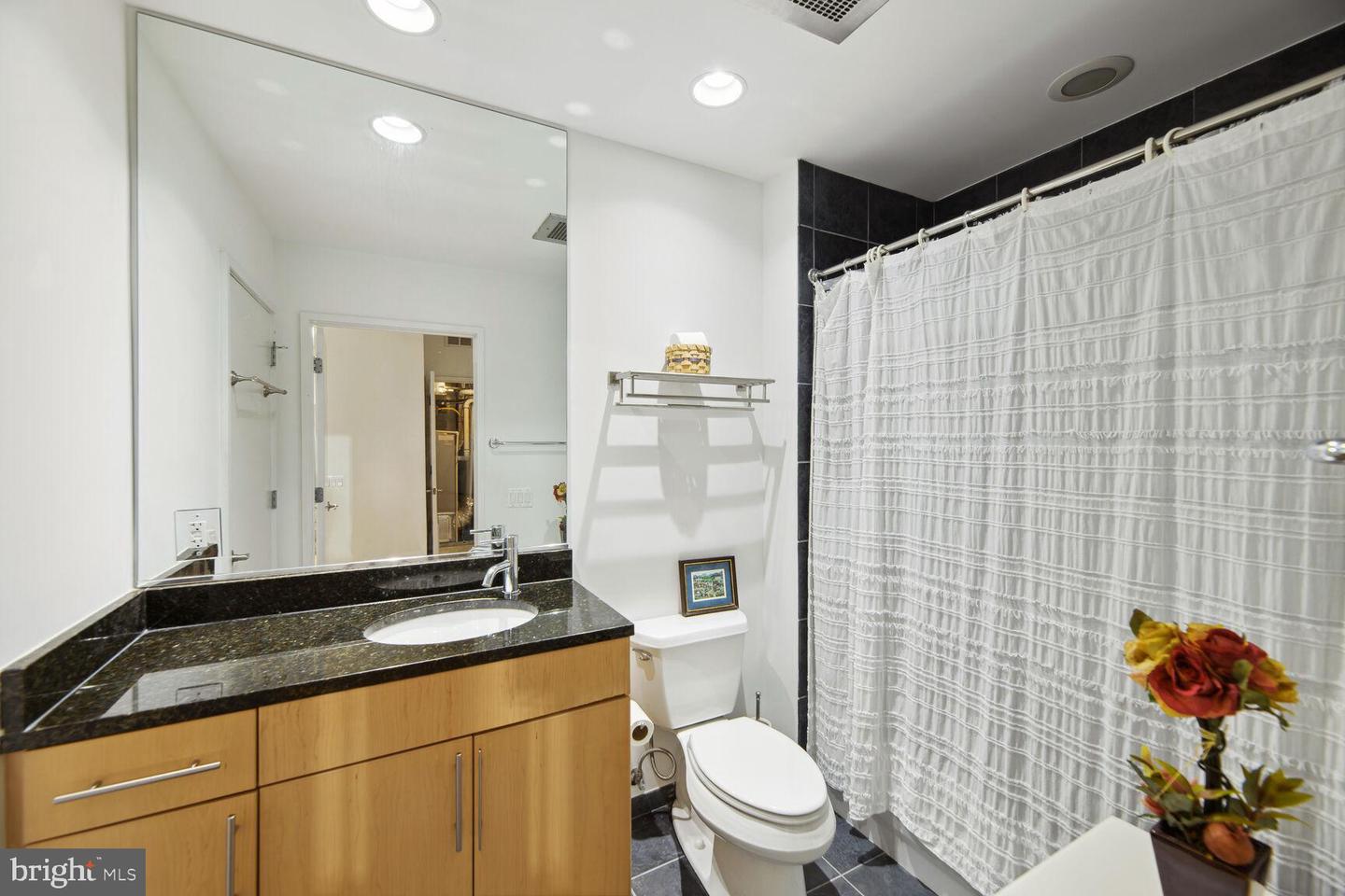 3800 LANGSTON BOULEVARD Unit: 302