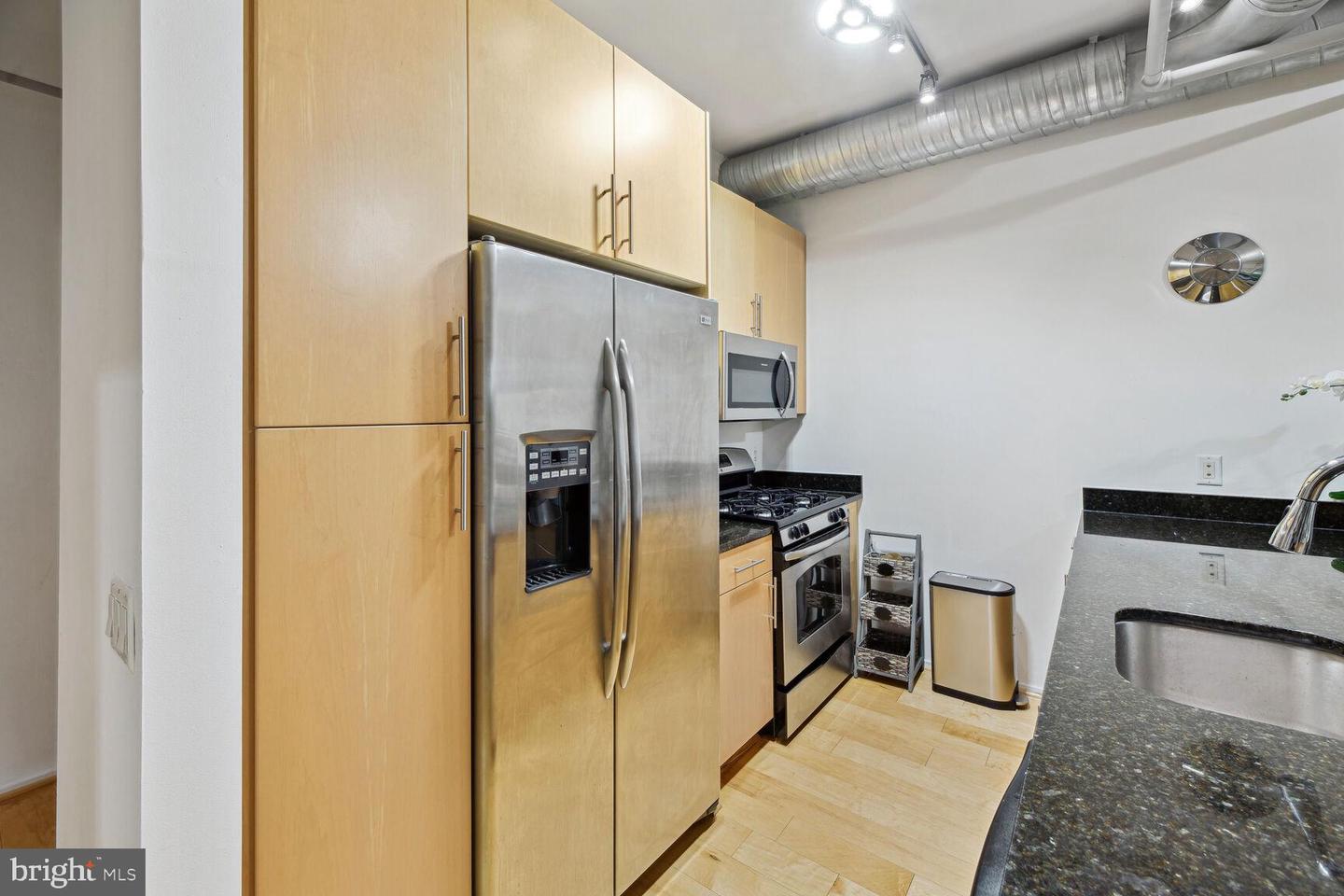 3800 LANGSTON BOULEVARD Unit: 302