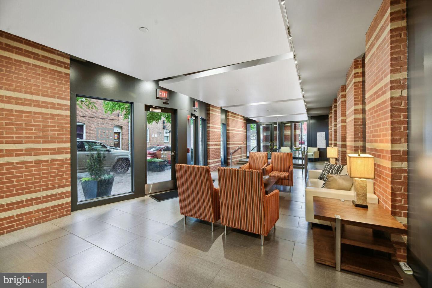 3800 LANGSTON BOULEVARD Unit: 302