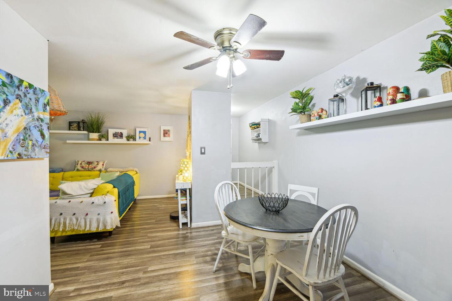 11220 CHESTNUT GROVE SQUARE Unit: 322