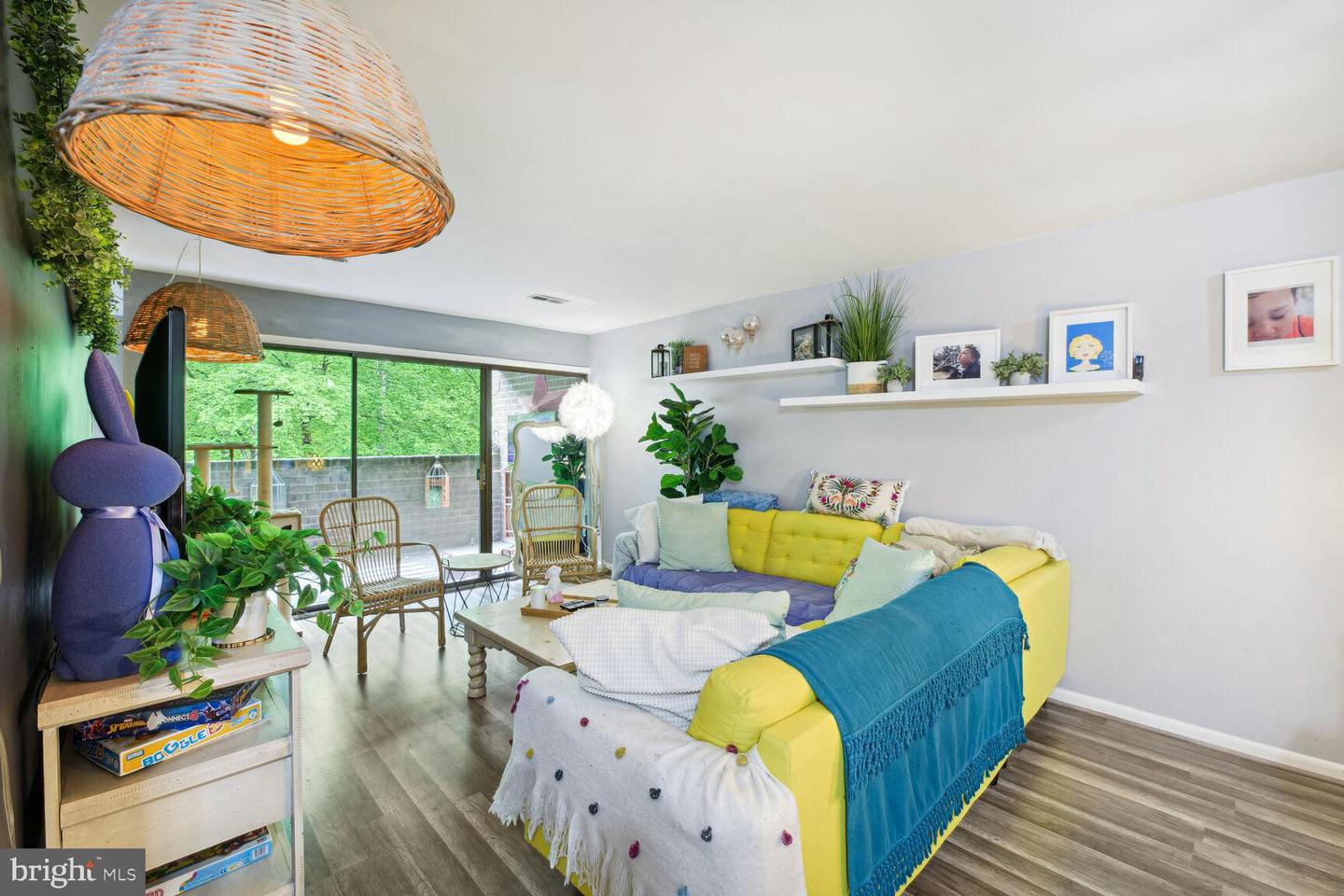 11220 CHESTNUT GROVE SQUARE Unit: 322