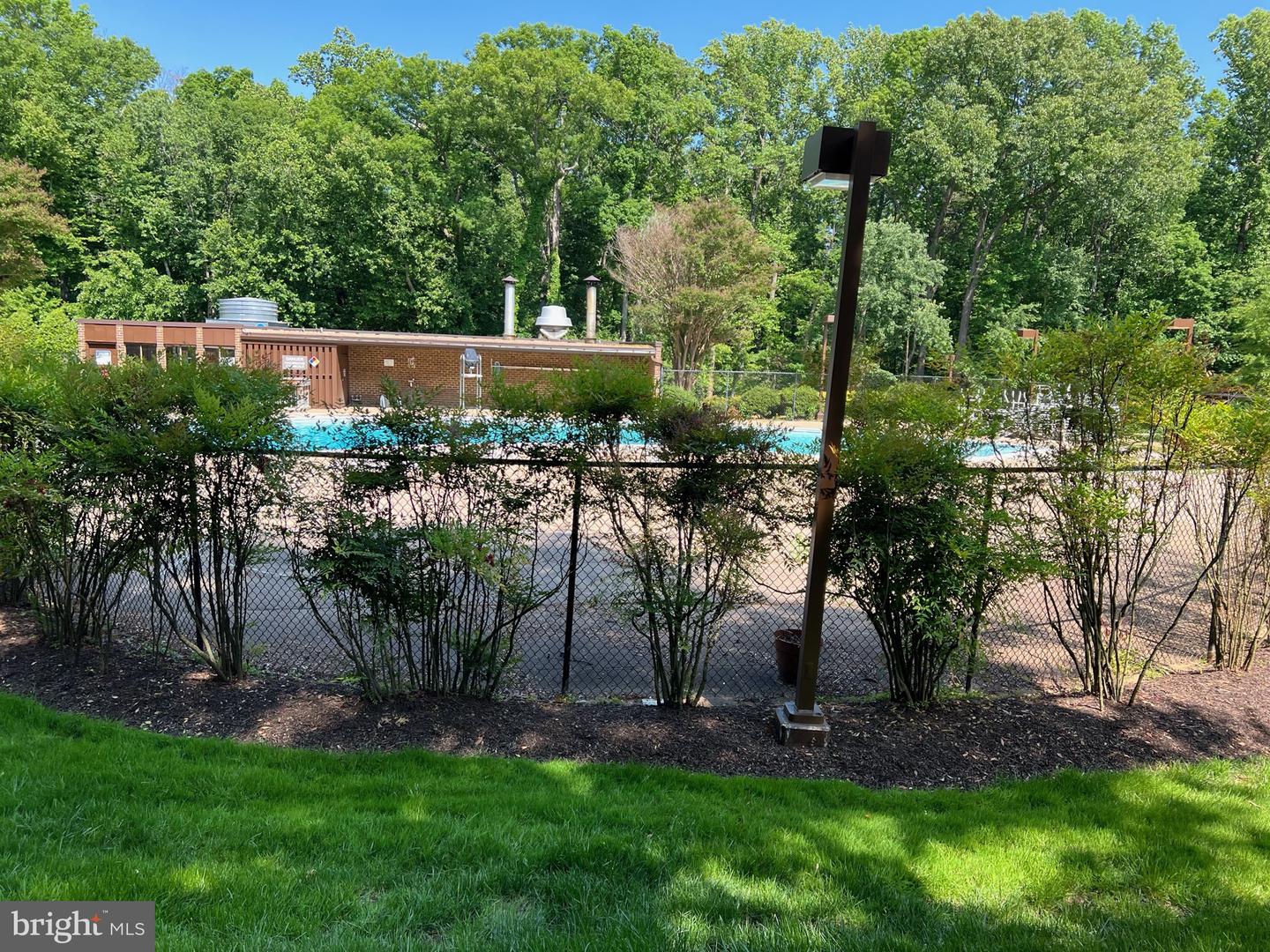 11220 CHESTNUT GROVE SQUARE Unit: 322
