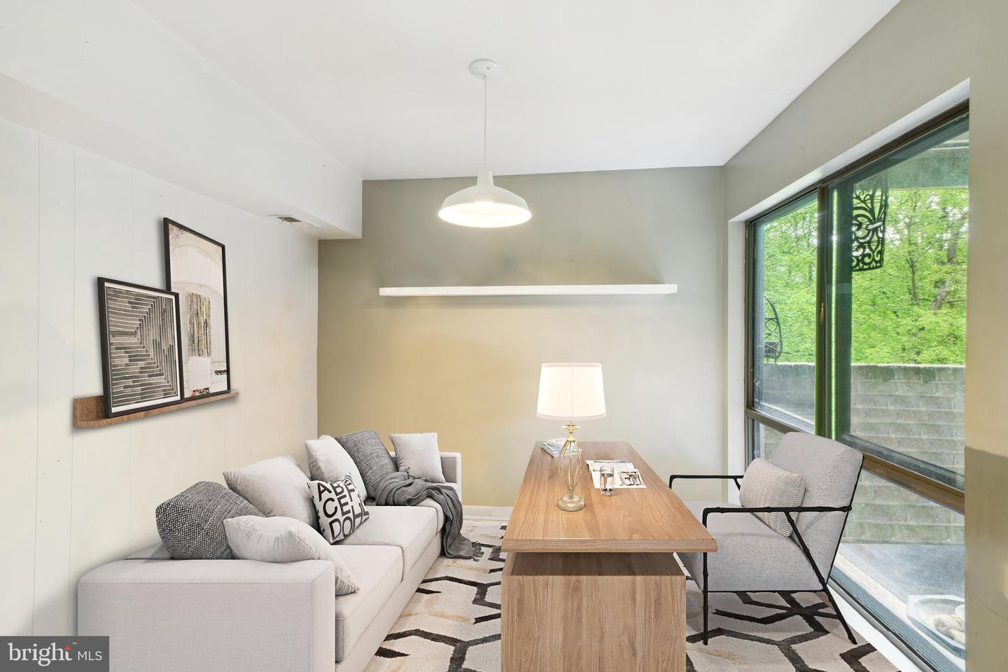 11220 CHESTNUT GROVE SQUARE Unit: 322