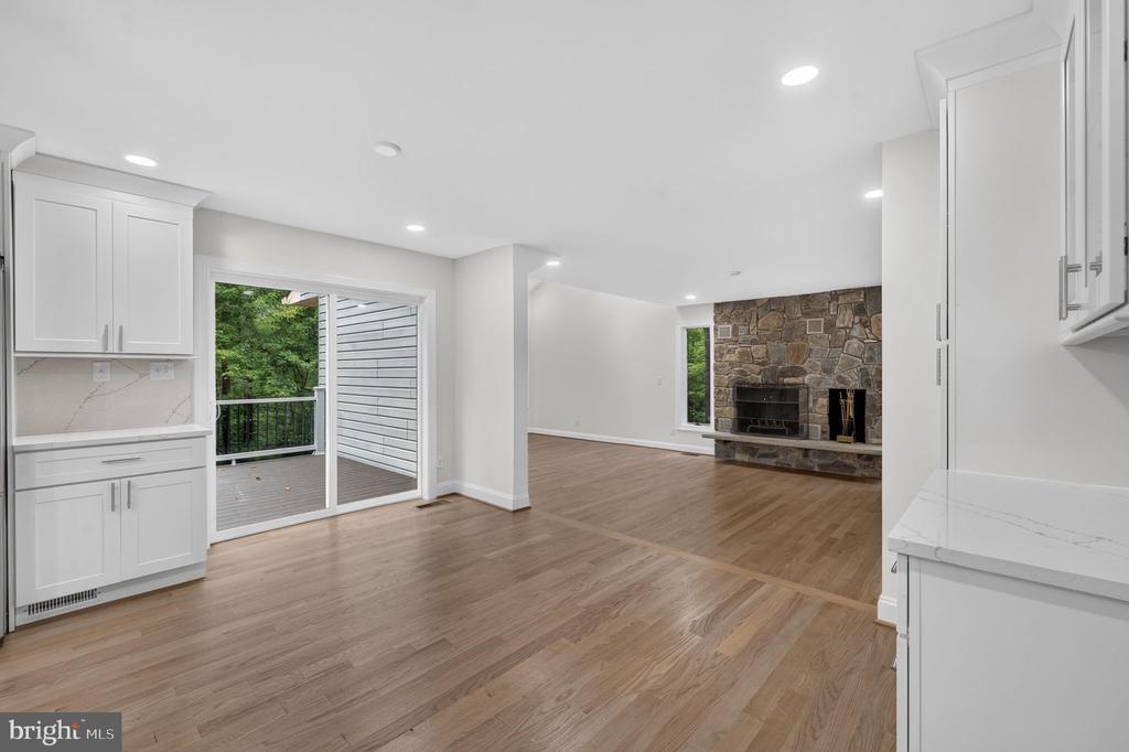 7122 IVAKOTA ROAD
