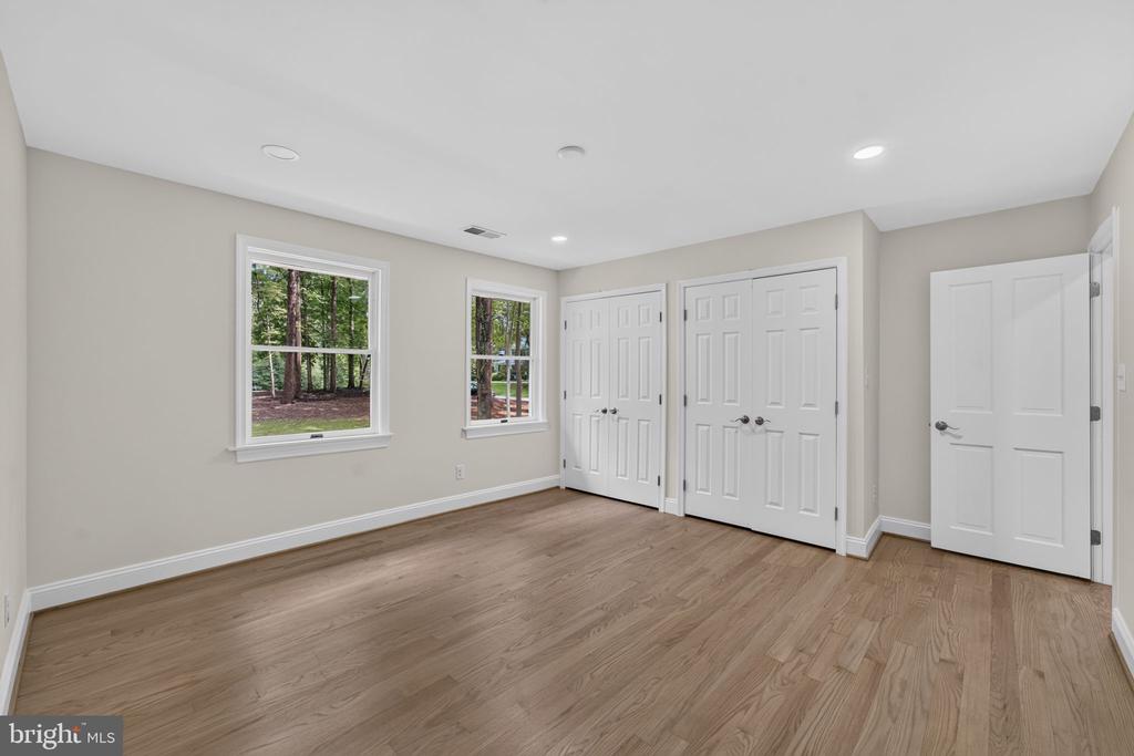 7122 IVAKOTA ROAD