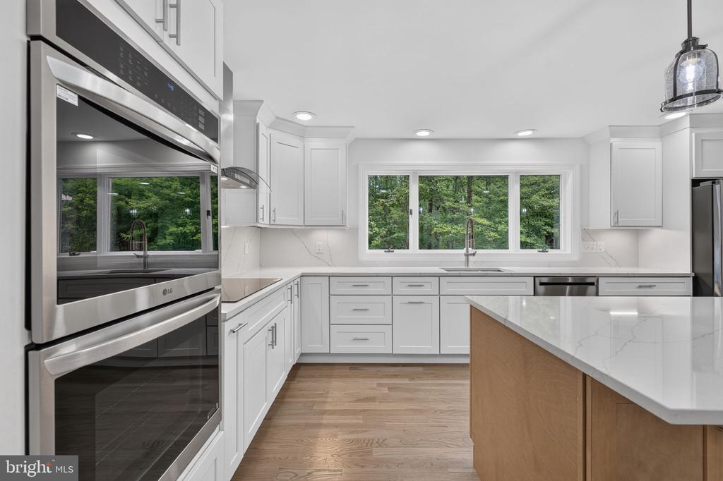 7122 IVAKOTA ROAD