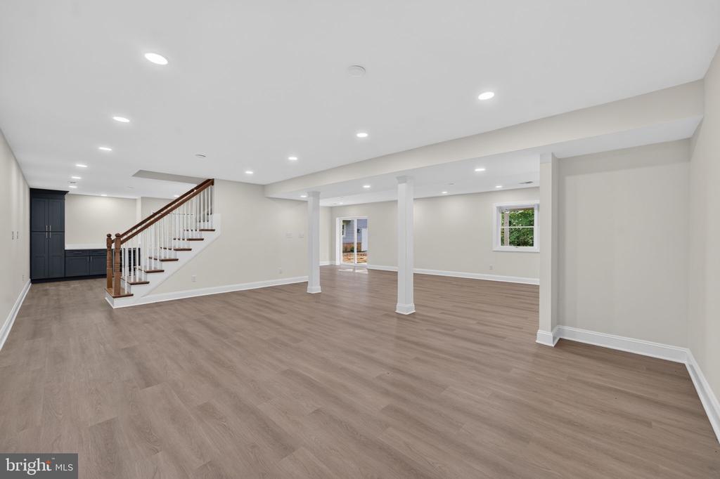 7122 IVAKOTA ROAD