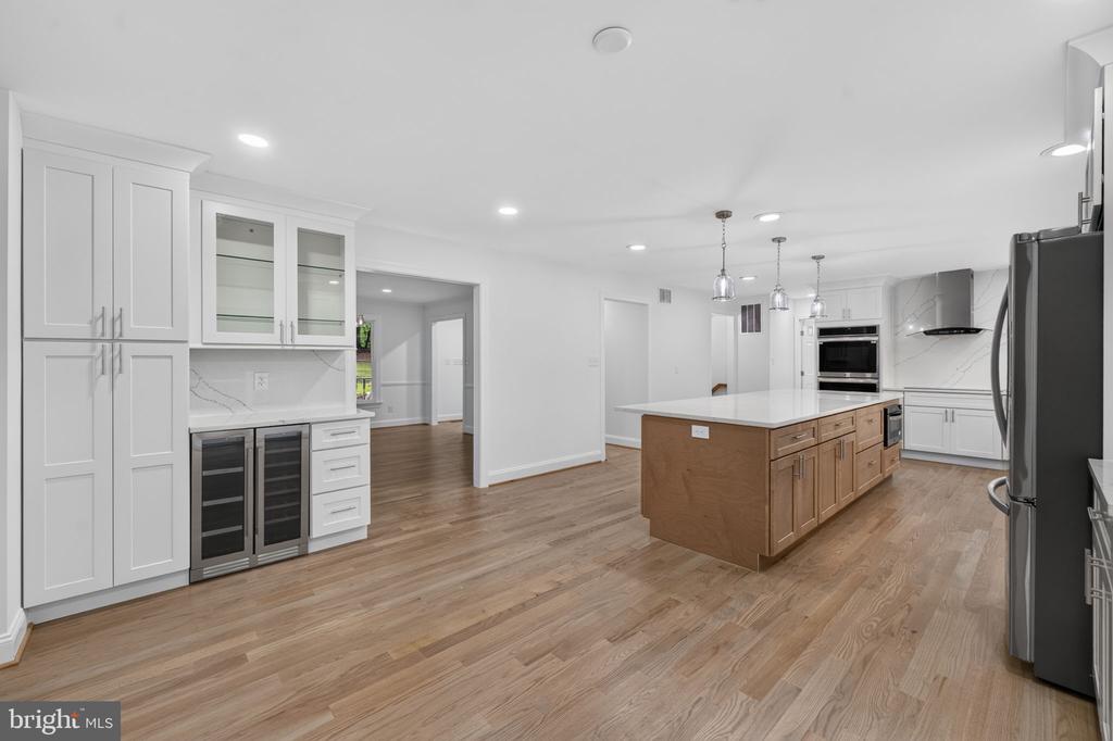 7122 IVAKOTA ROAD