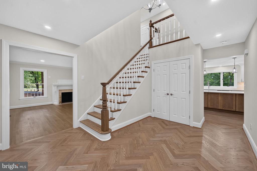 7122 IVAKOTA ROAD