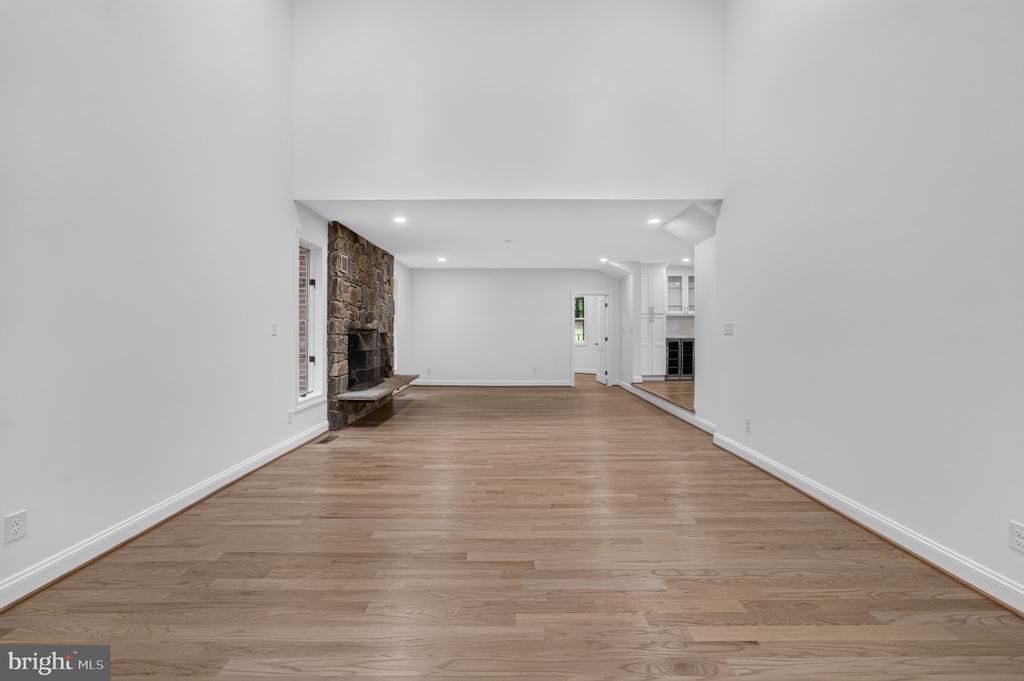 7122 IVAKOTA ROAD