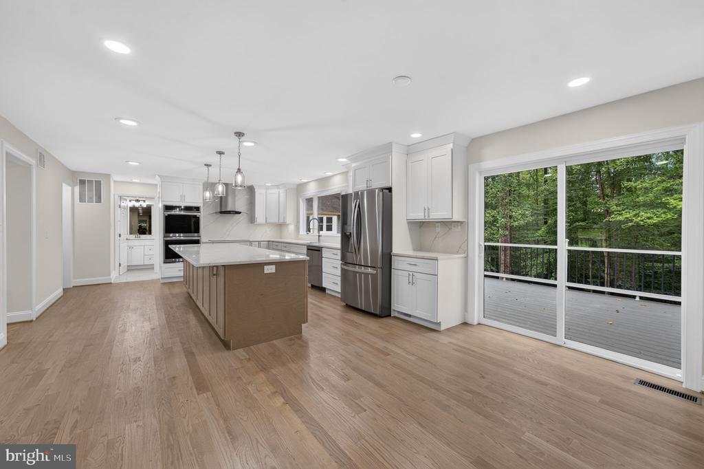 7122 IVAKOTA ROAD