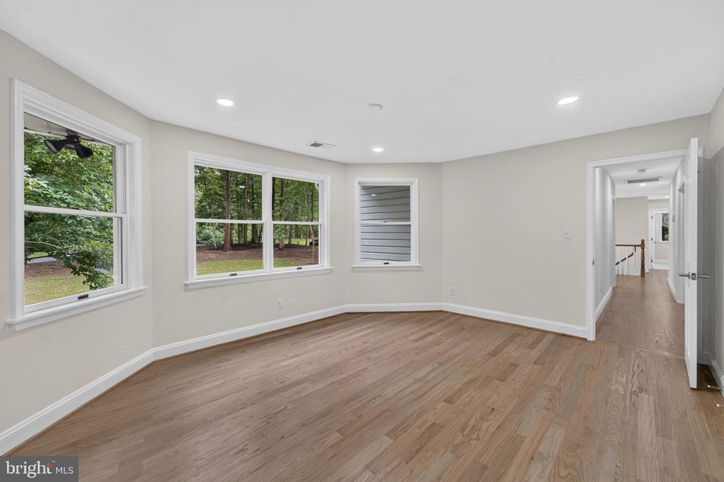 7122 IVAKOTA ROAD
