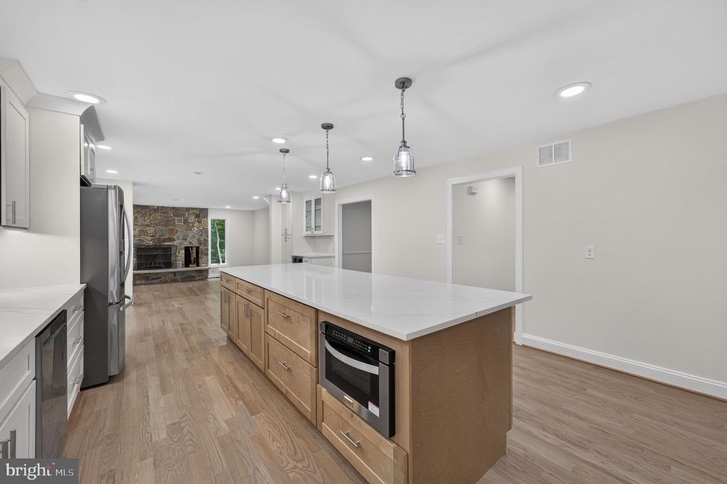7122 IVAKOTA ROAD