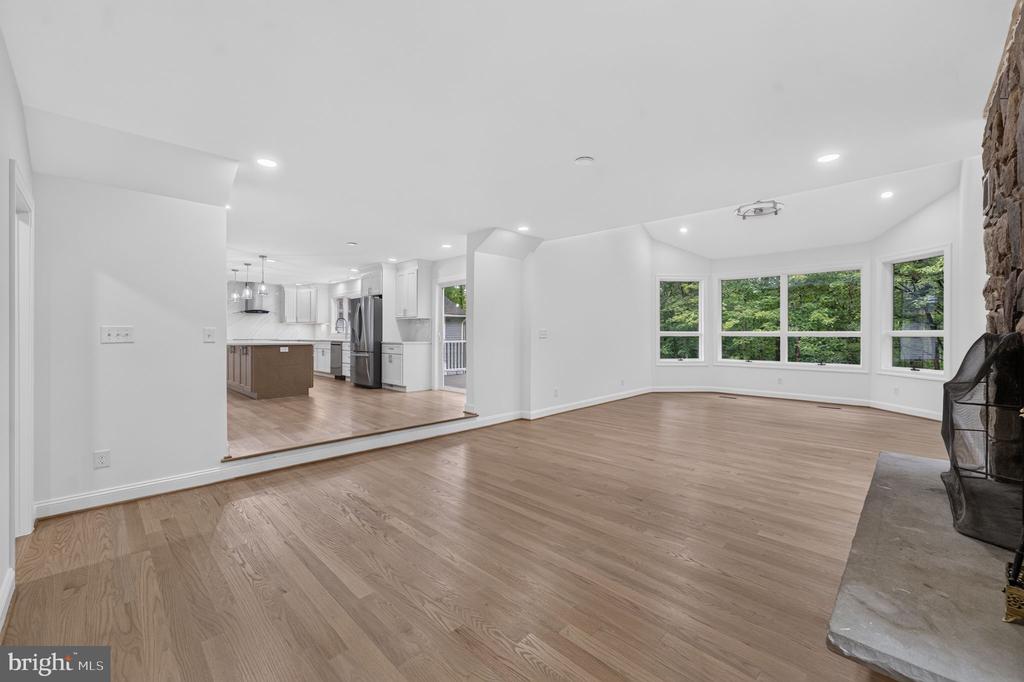 7122 IVAKOTA ROAD