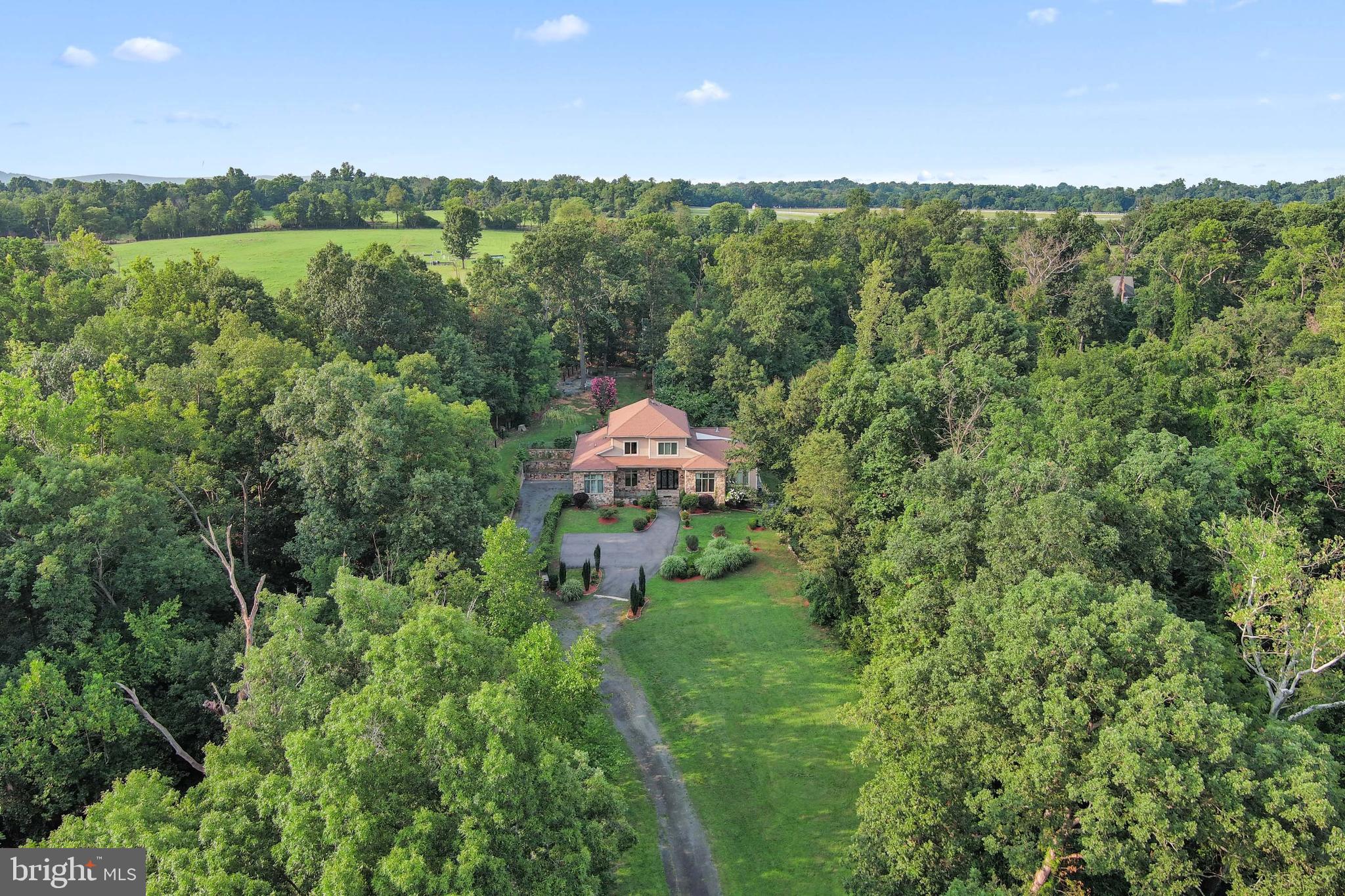 35162 Notre Dame Ln