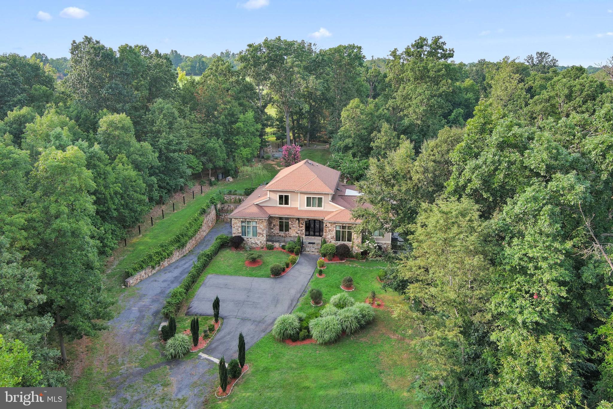 35162 Notre Dame Ln