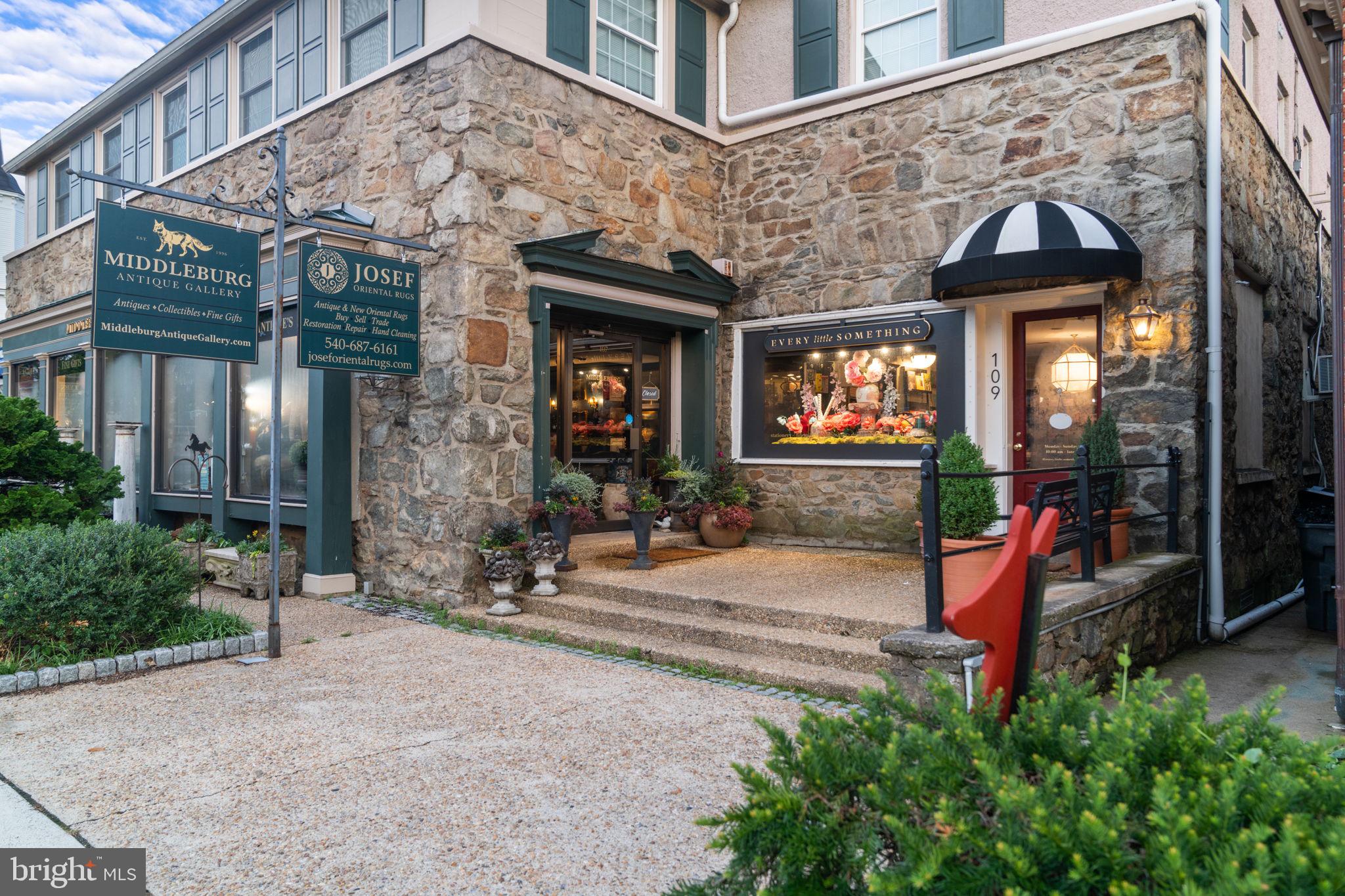 35162 NOTRE DAME LANE