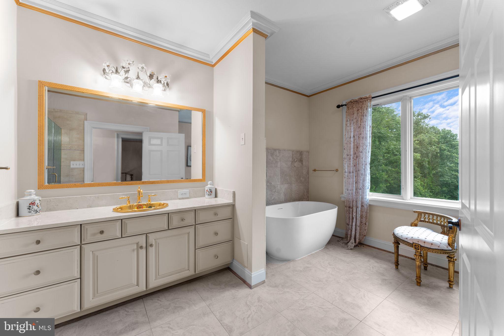 35162 NOTRE DAME LANE