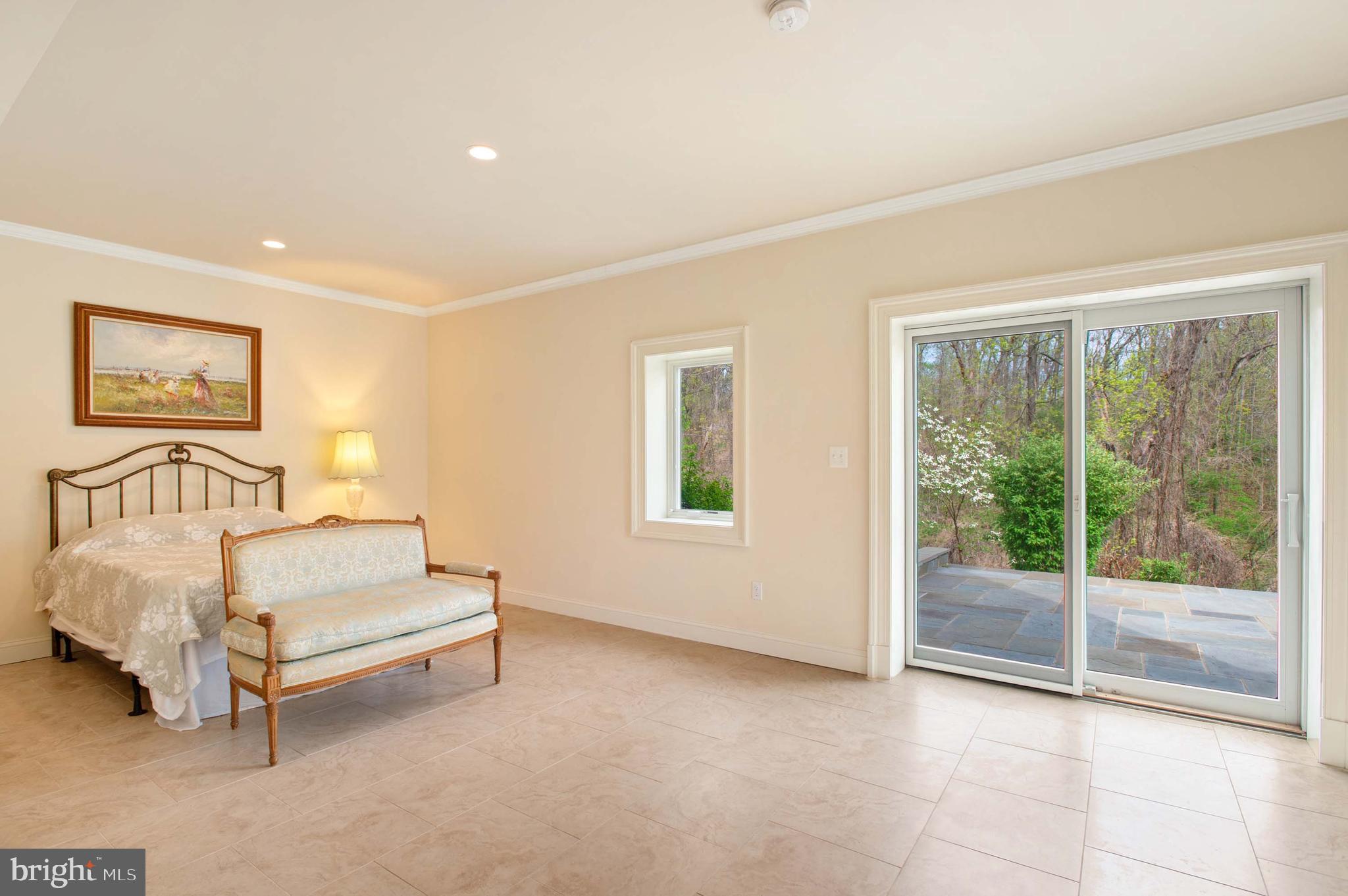 35162 NOTRE DAME LANE