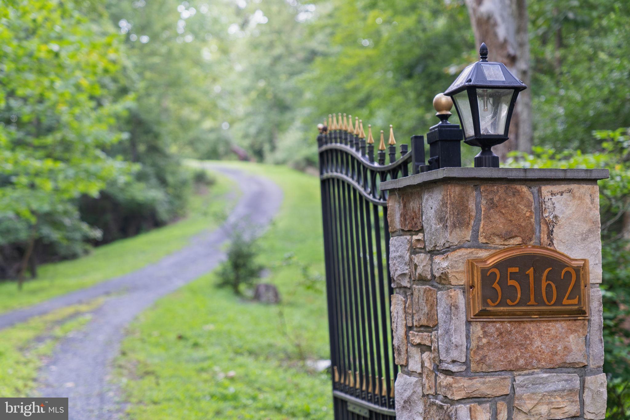 35162 NOTRE DAME LANE