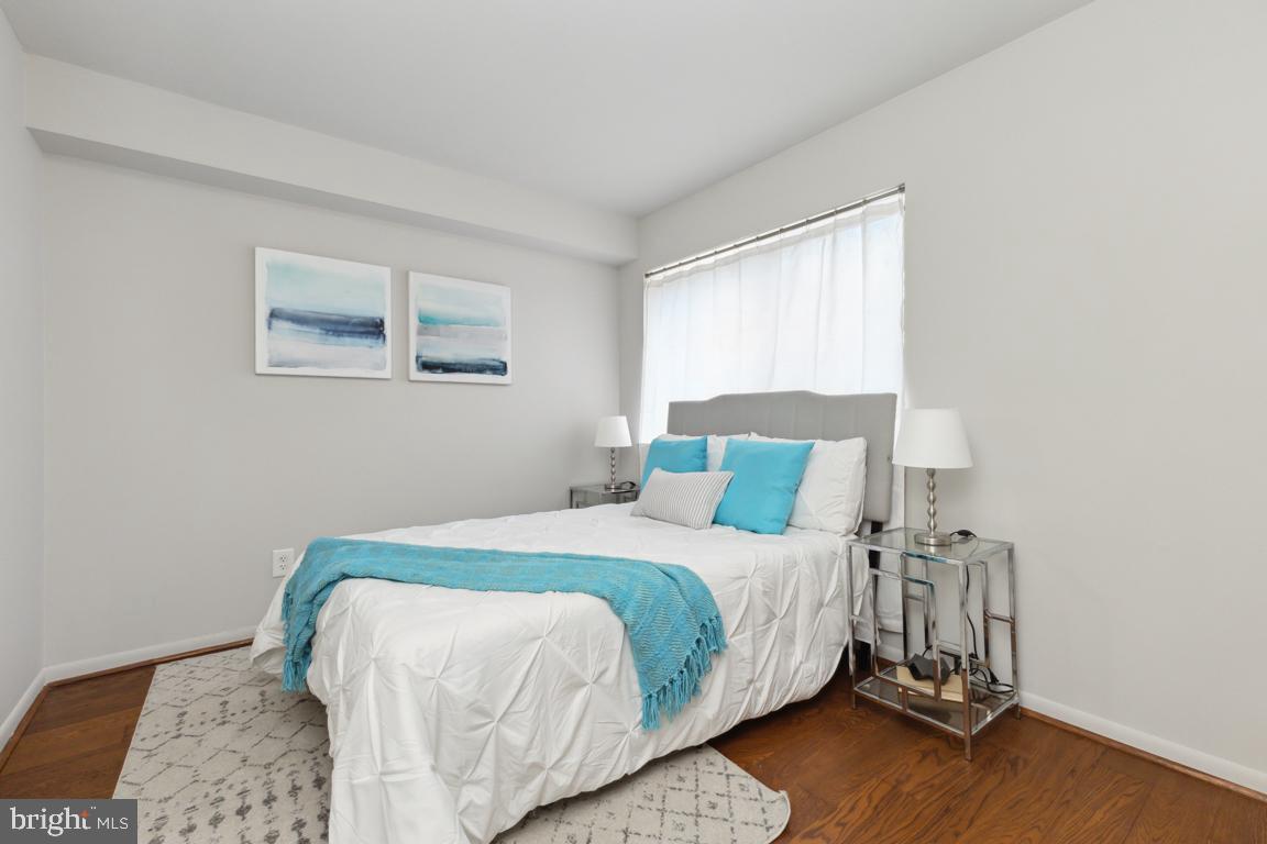 3047 Hawthorne Dr NE #3047