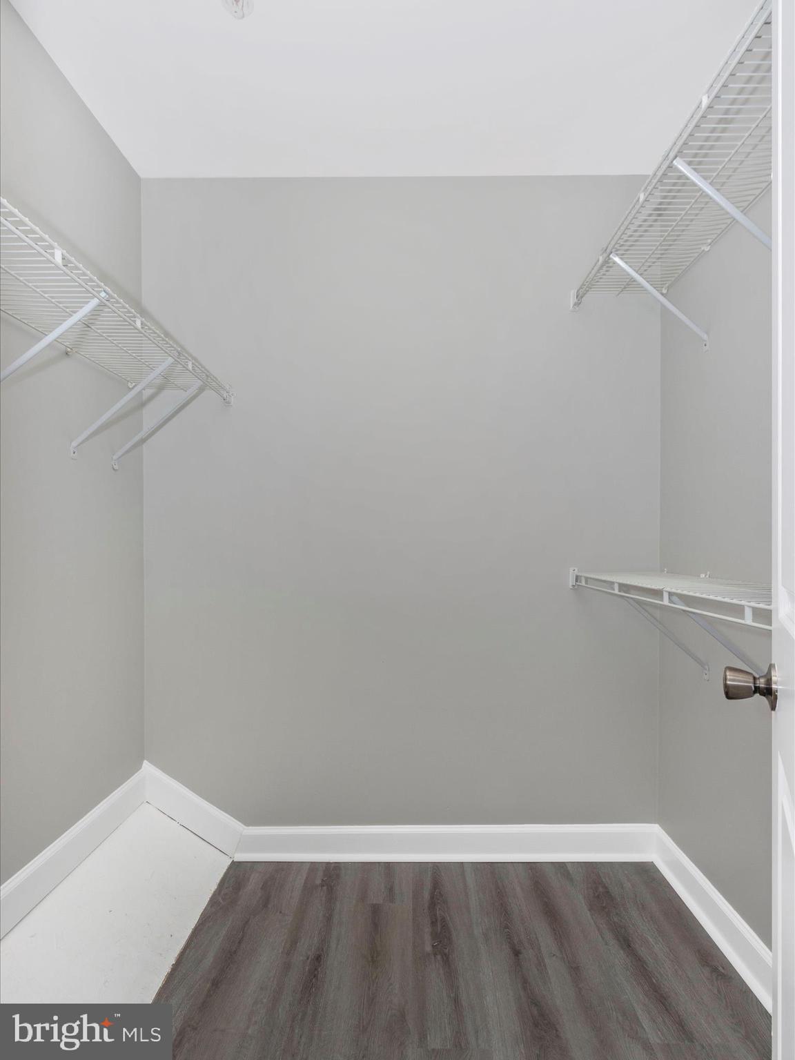 3526 Carriage Walk Ln #37-D