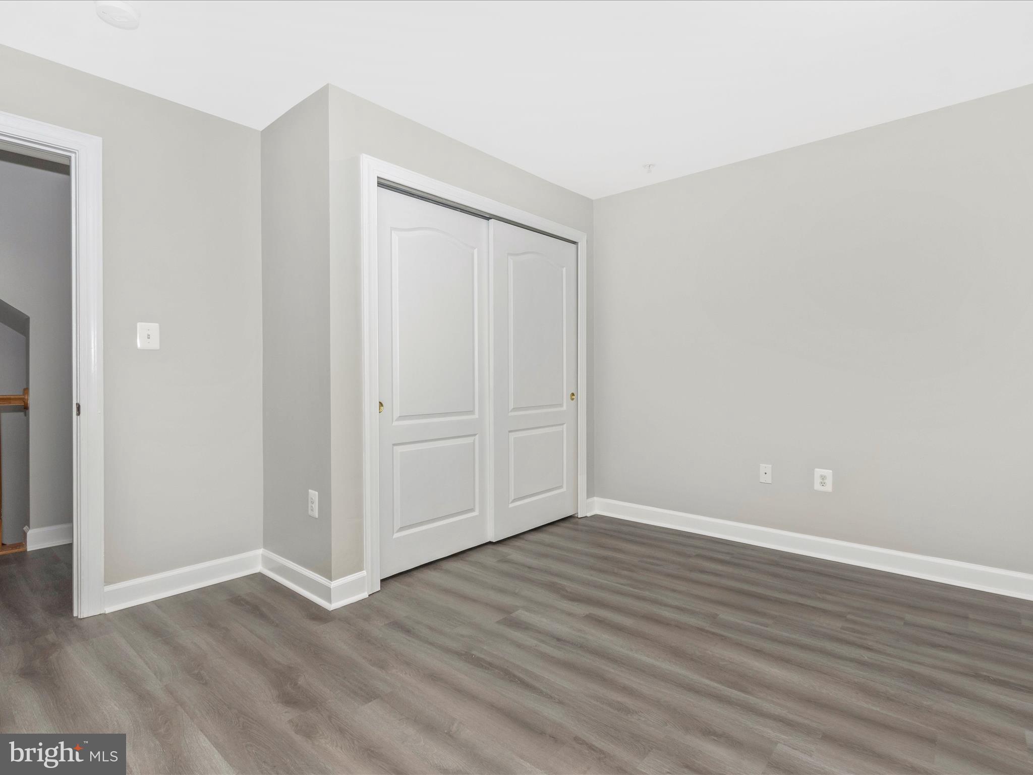 3526 Carriage Walk Ln #37-D