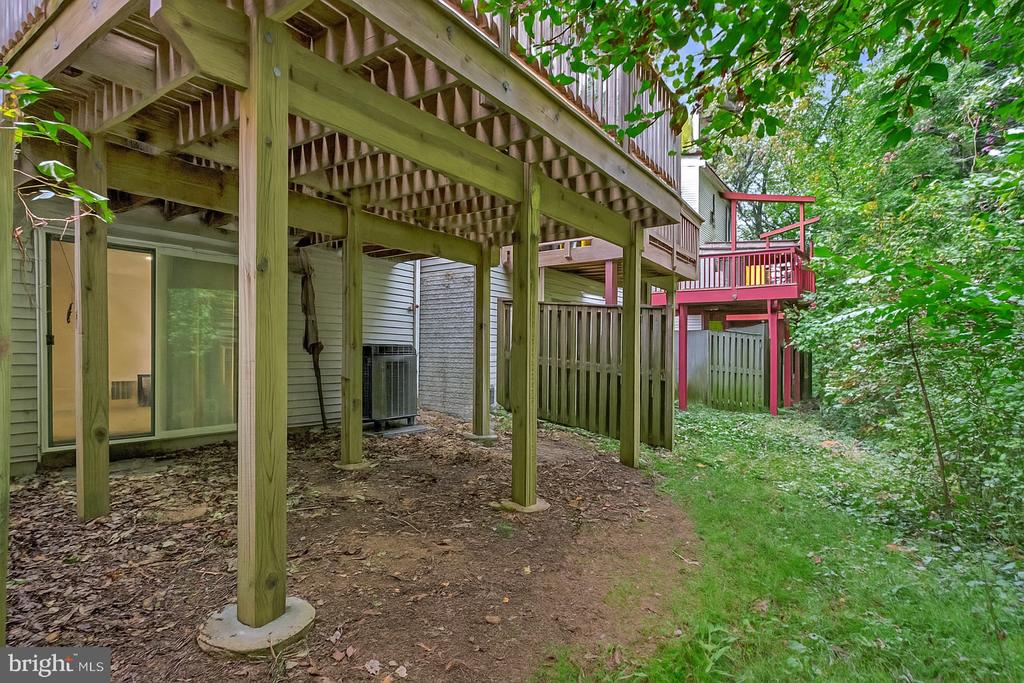 2564 LOG MILL COURT