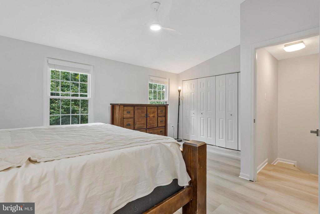 2564 LOG MILL COURT