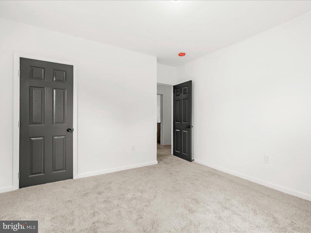 3812 Hamilton Ave
