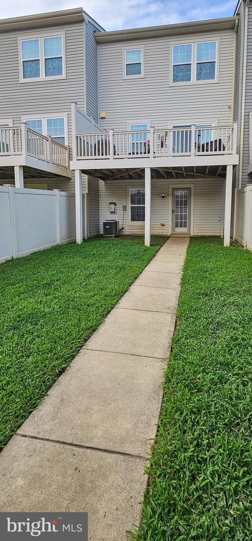 5353 Blue Crab Ln
