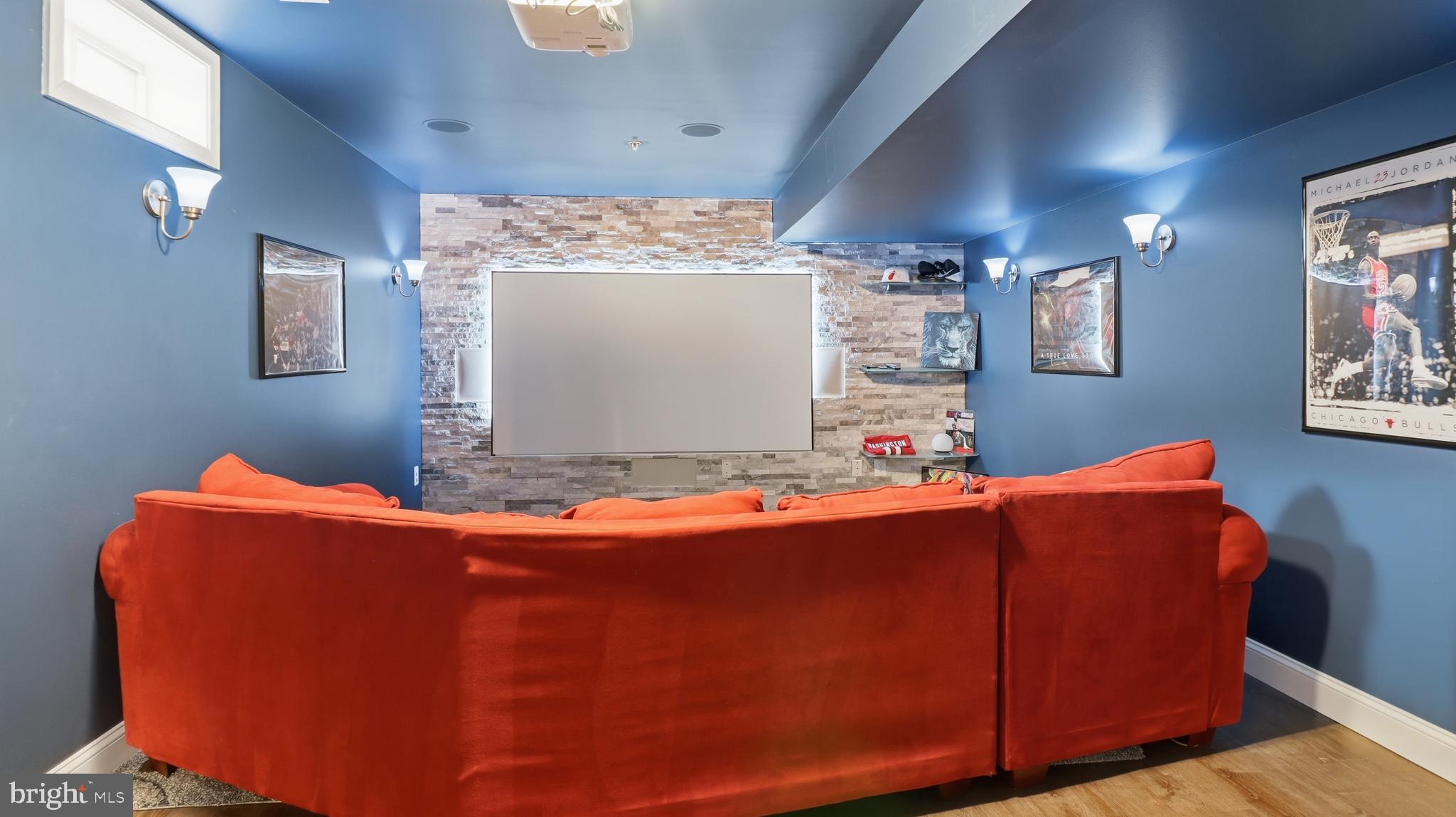 6782 MCCORMICK DRIVE
