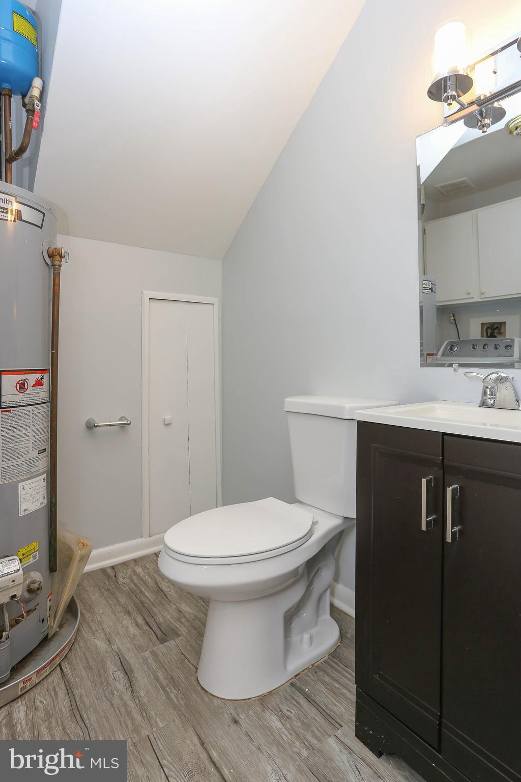 9600 Homestead Ct #C