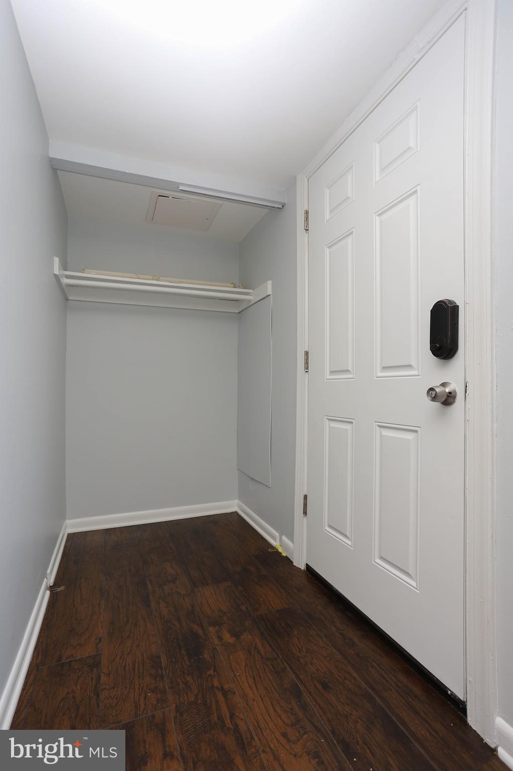 9600 Homestead Ct #C