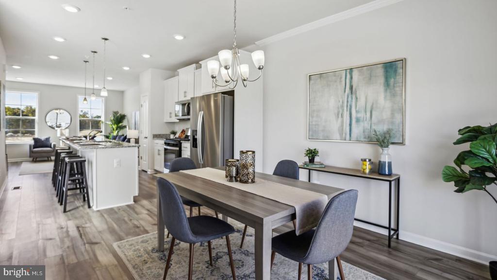 19614 Village Walk Dr