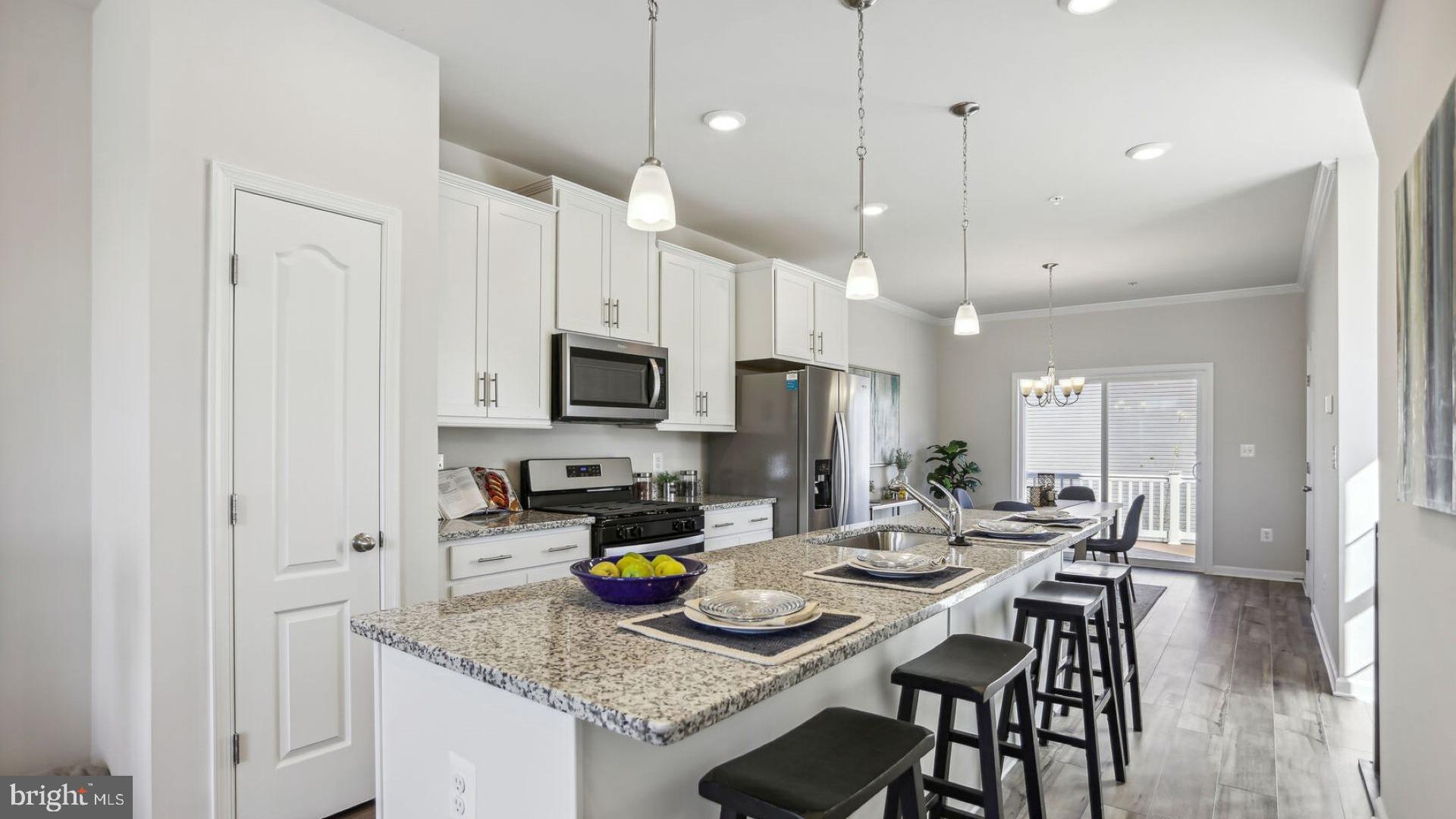 19614 Village Walk Dr