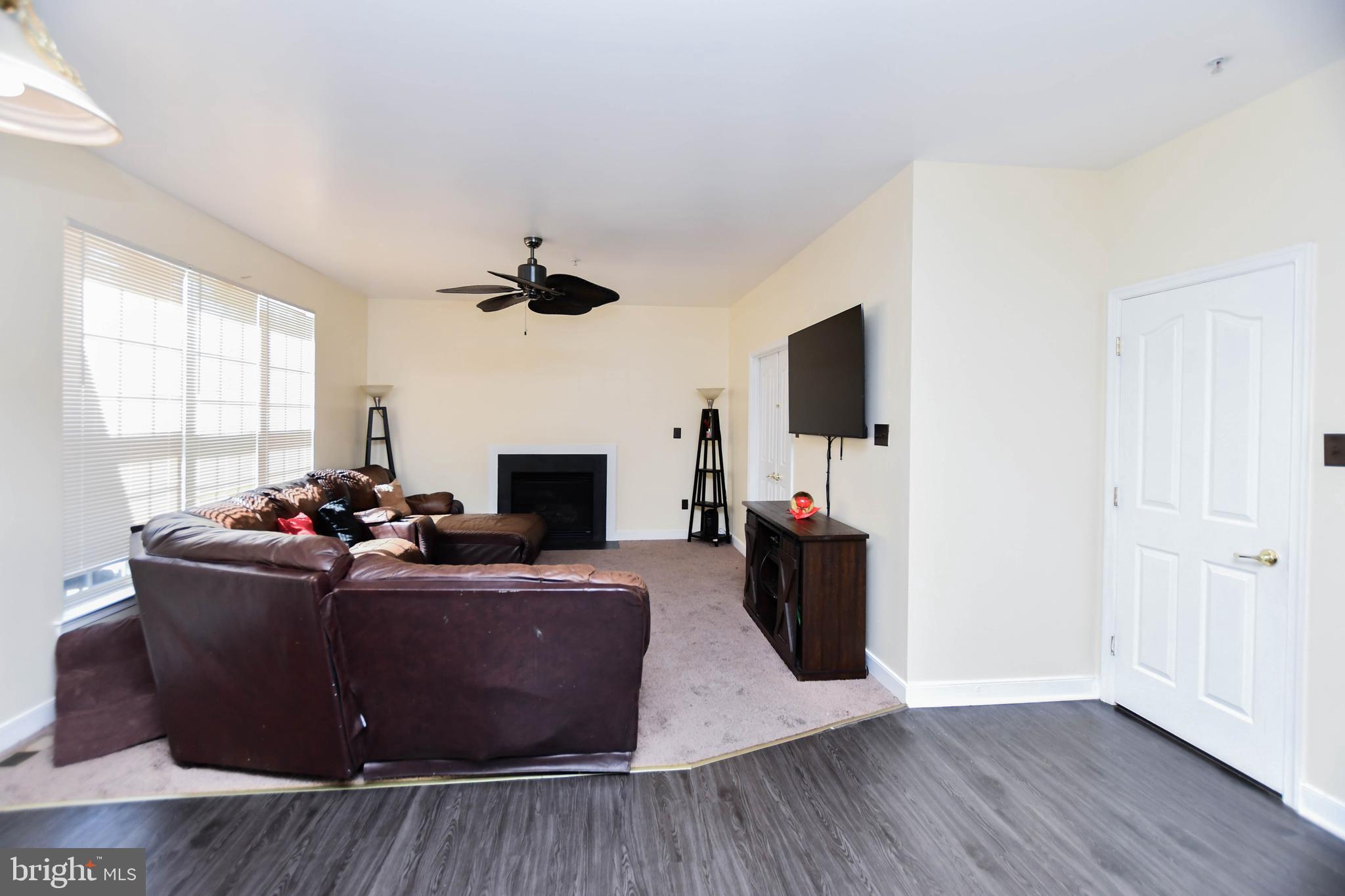 3207 Valley Forest Dr