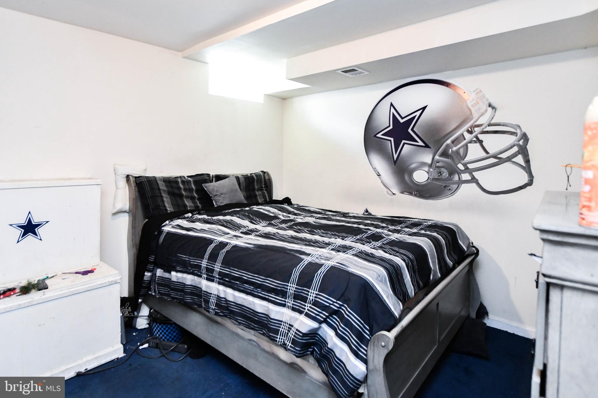 3207 Valley Forest Dr