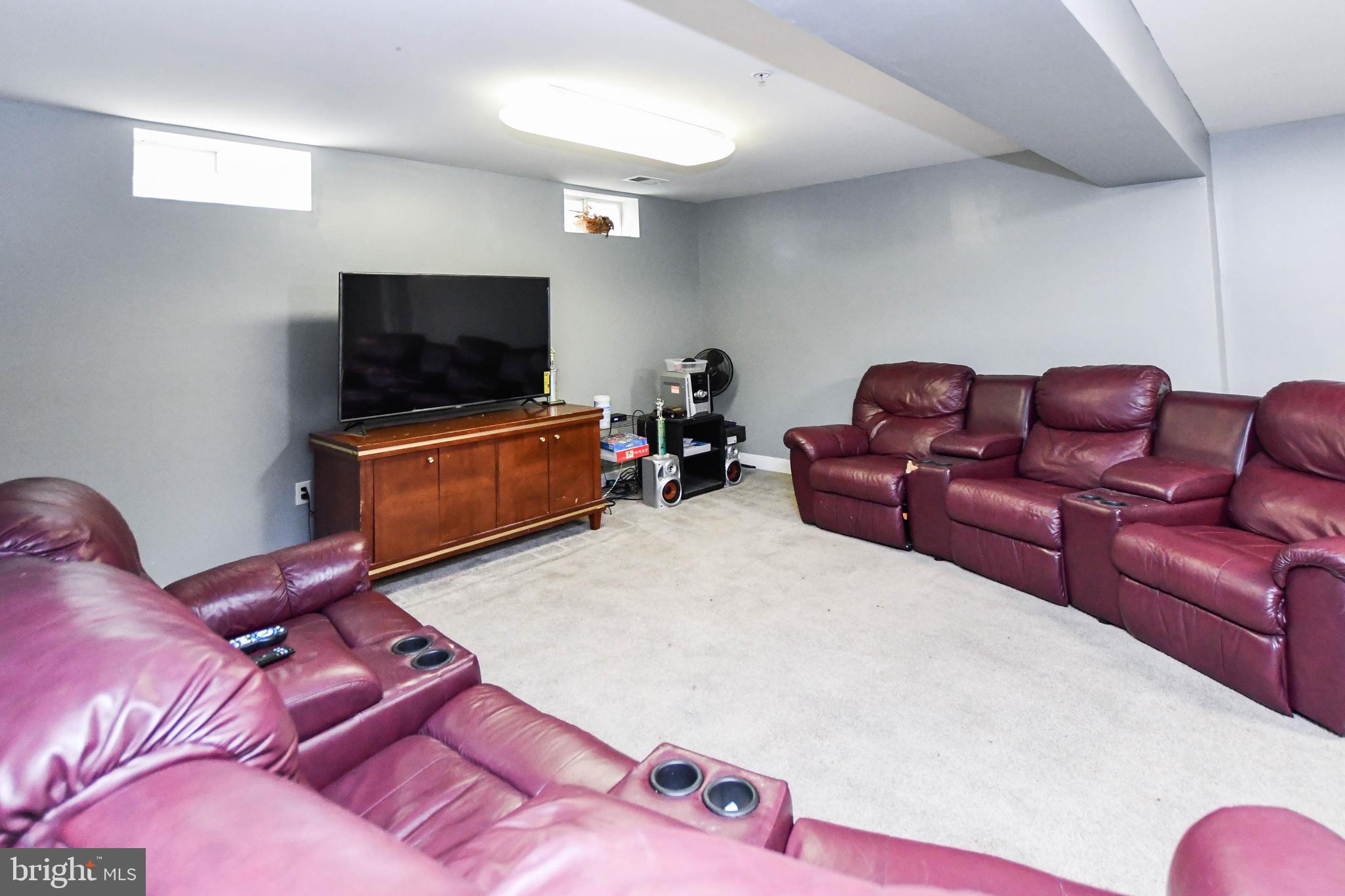 3207 Valley Forest Dr