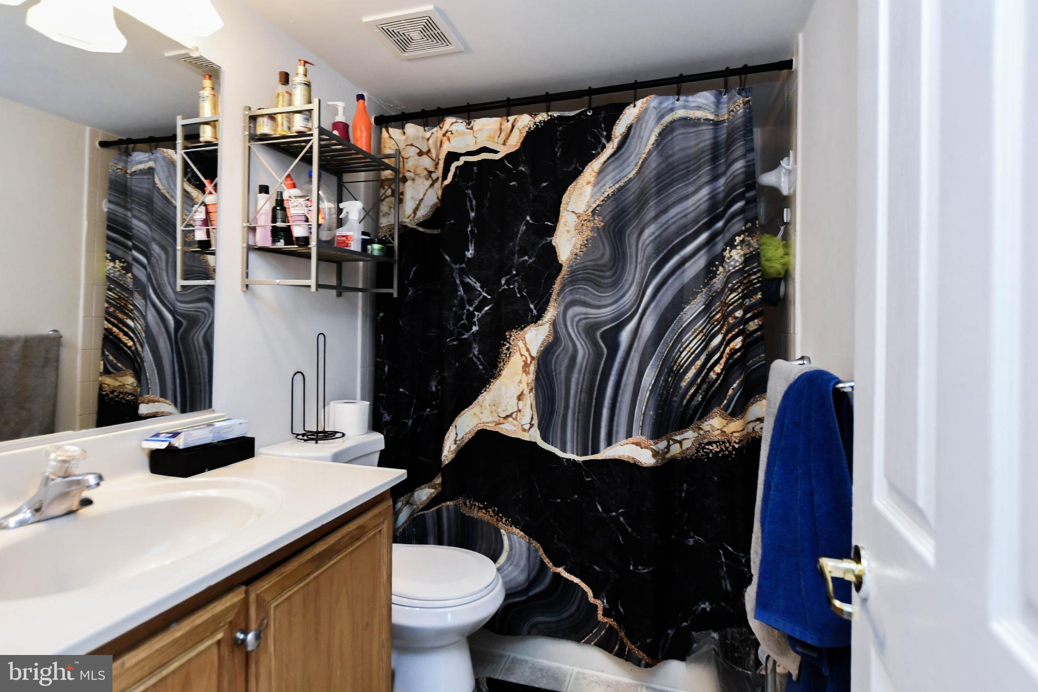 3207 Valley Forest Dr