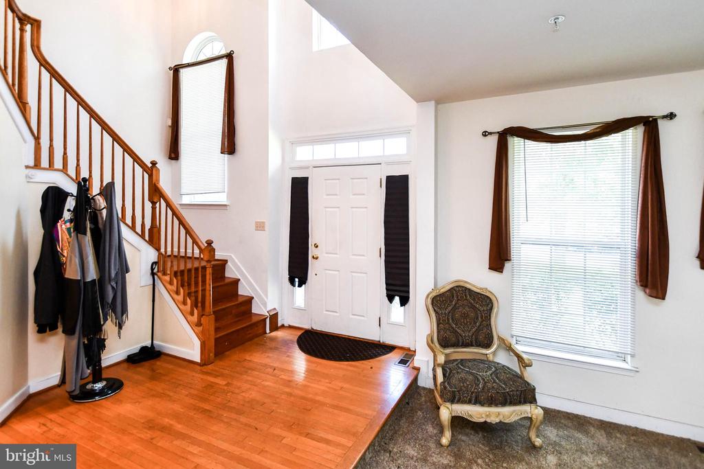 3207 Valley Forest Dr