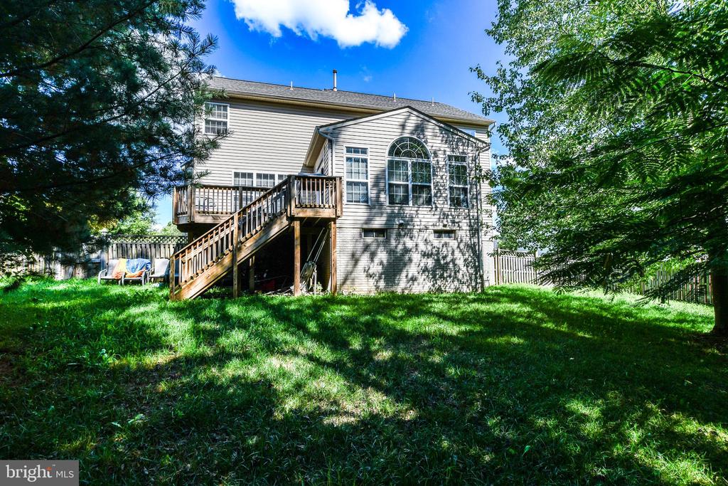 3207 Valley Forest Dr