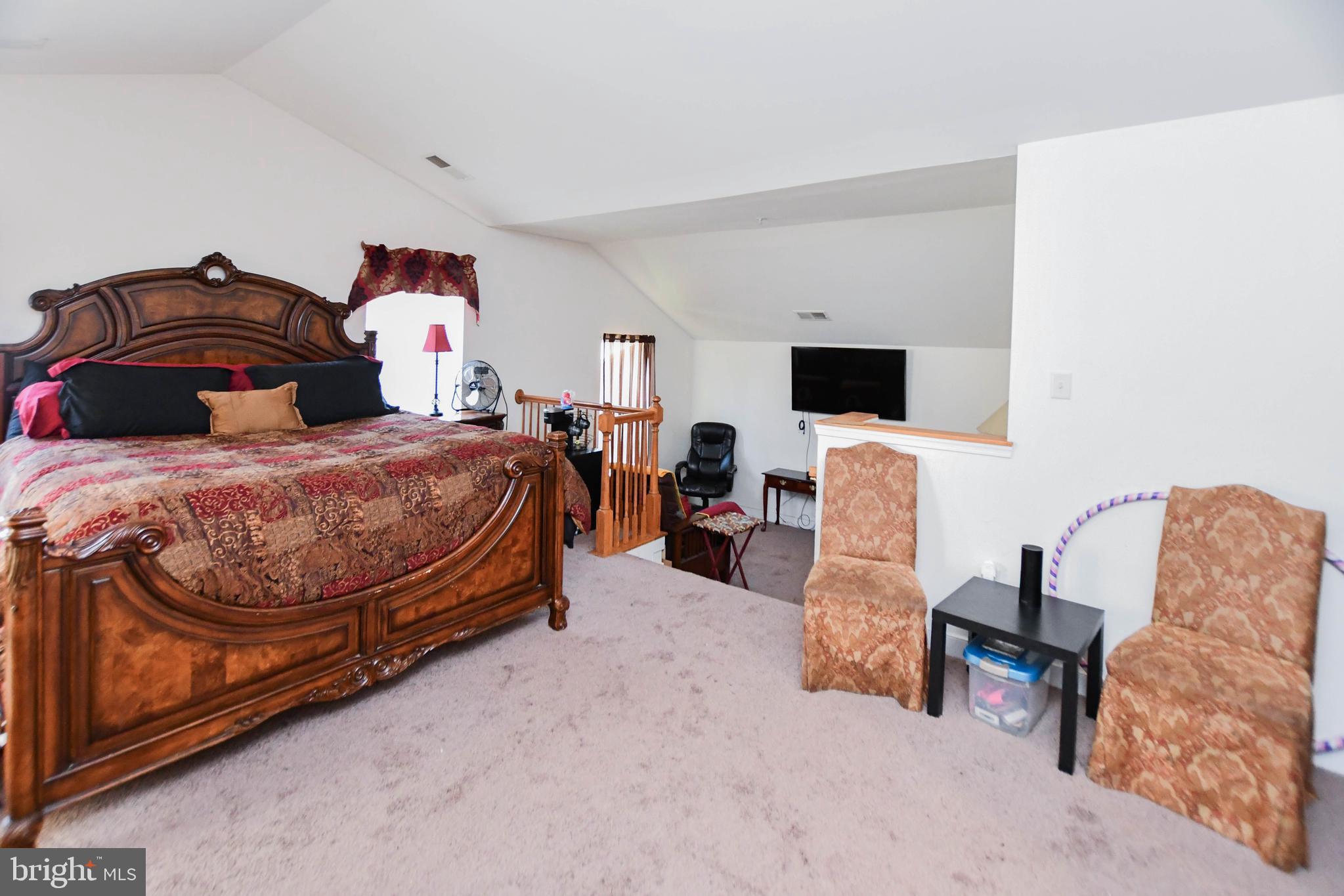 3207 Valley Forest Dr