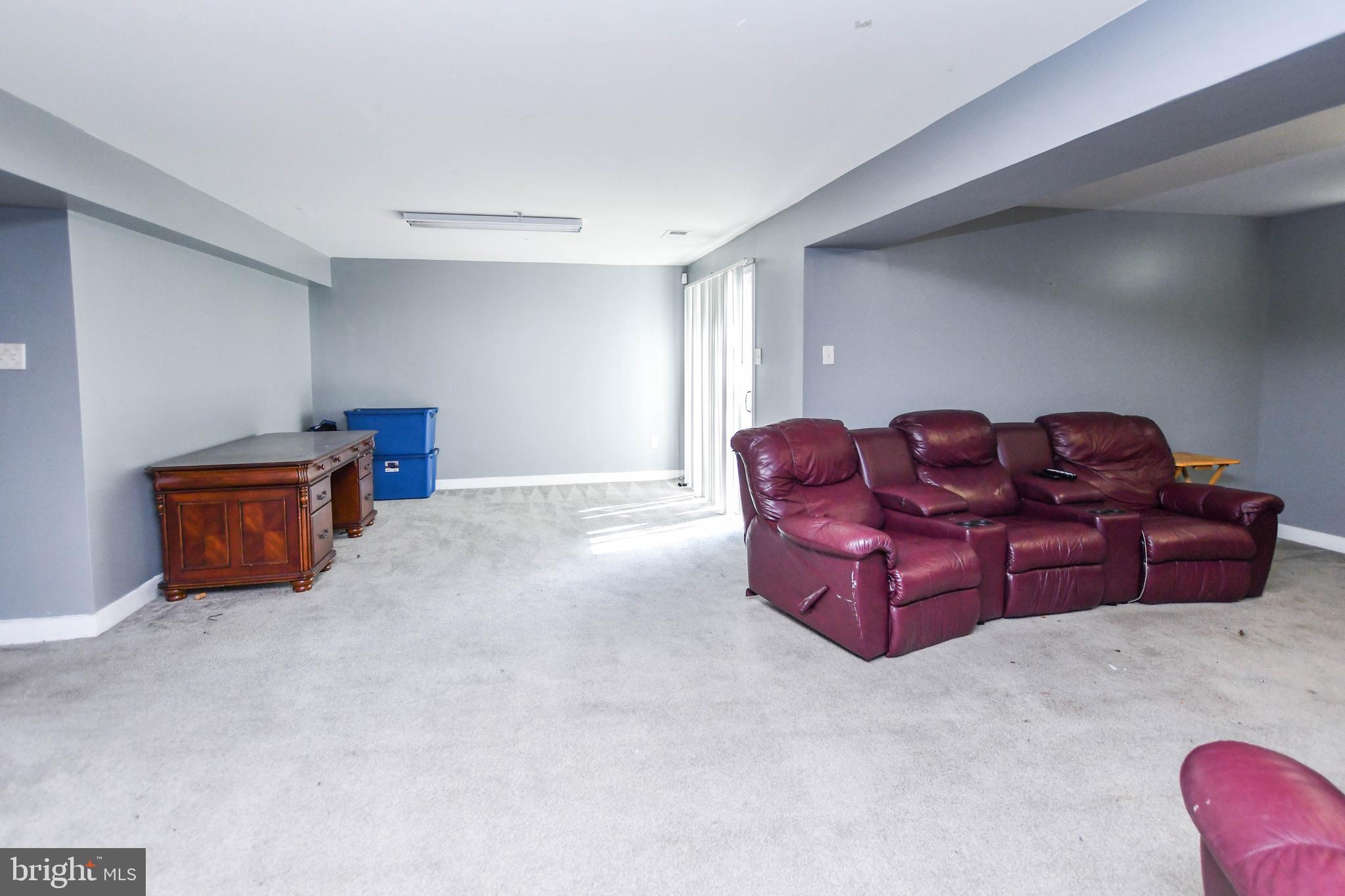 3207 Valley Forest Dr