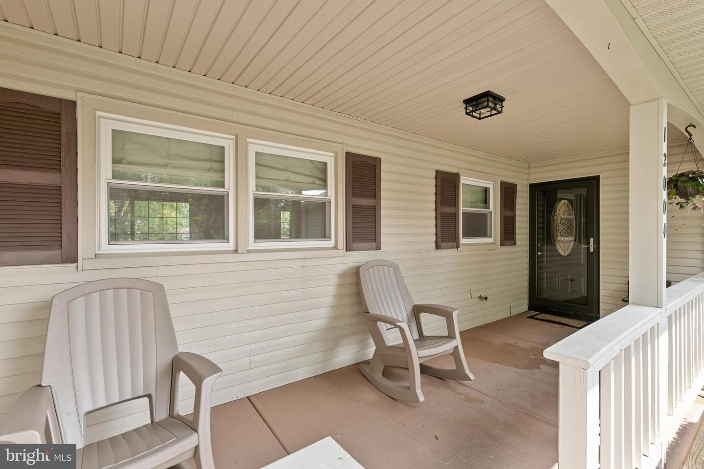 12004 Marvel Ln